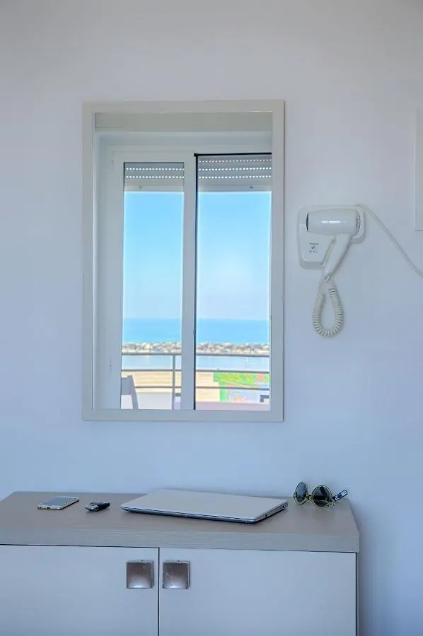 רימיני Hotel Ridens
