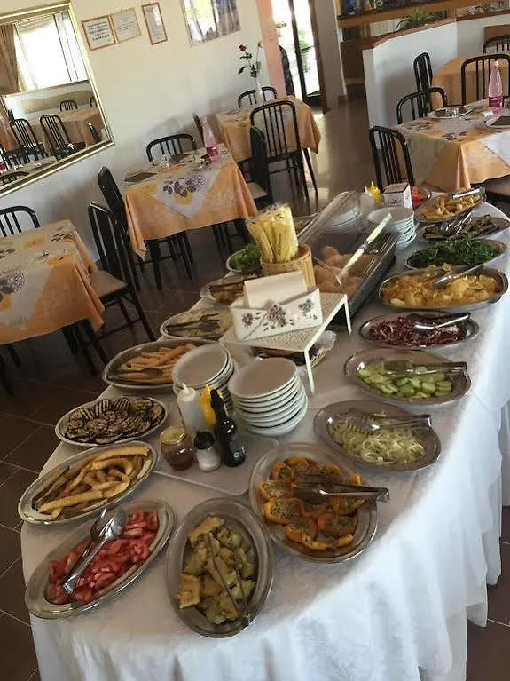 רימיני Hotel Ridens