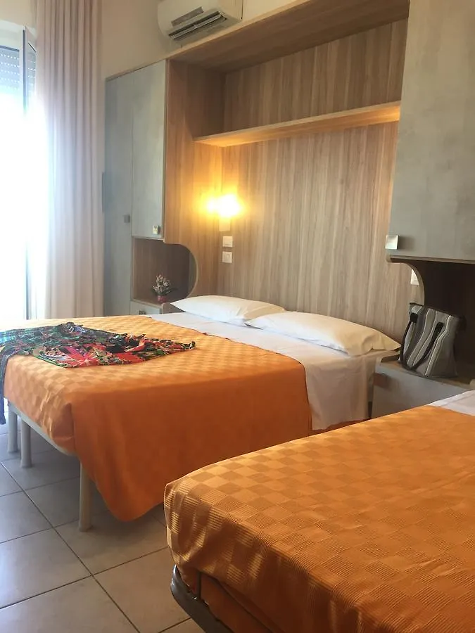 רימיני Hotel Ridens איטליה