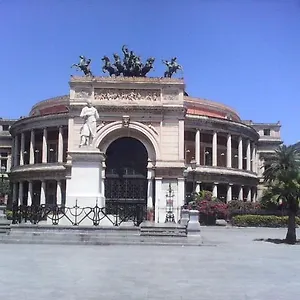 Palermo Centrale Italien
